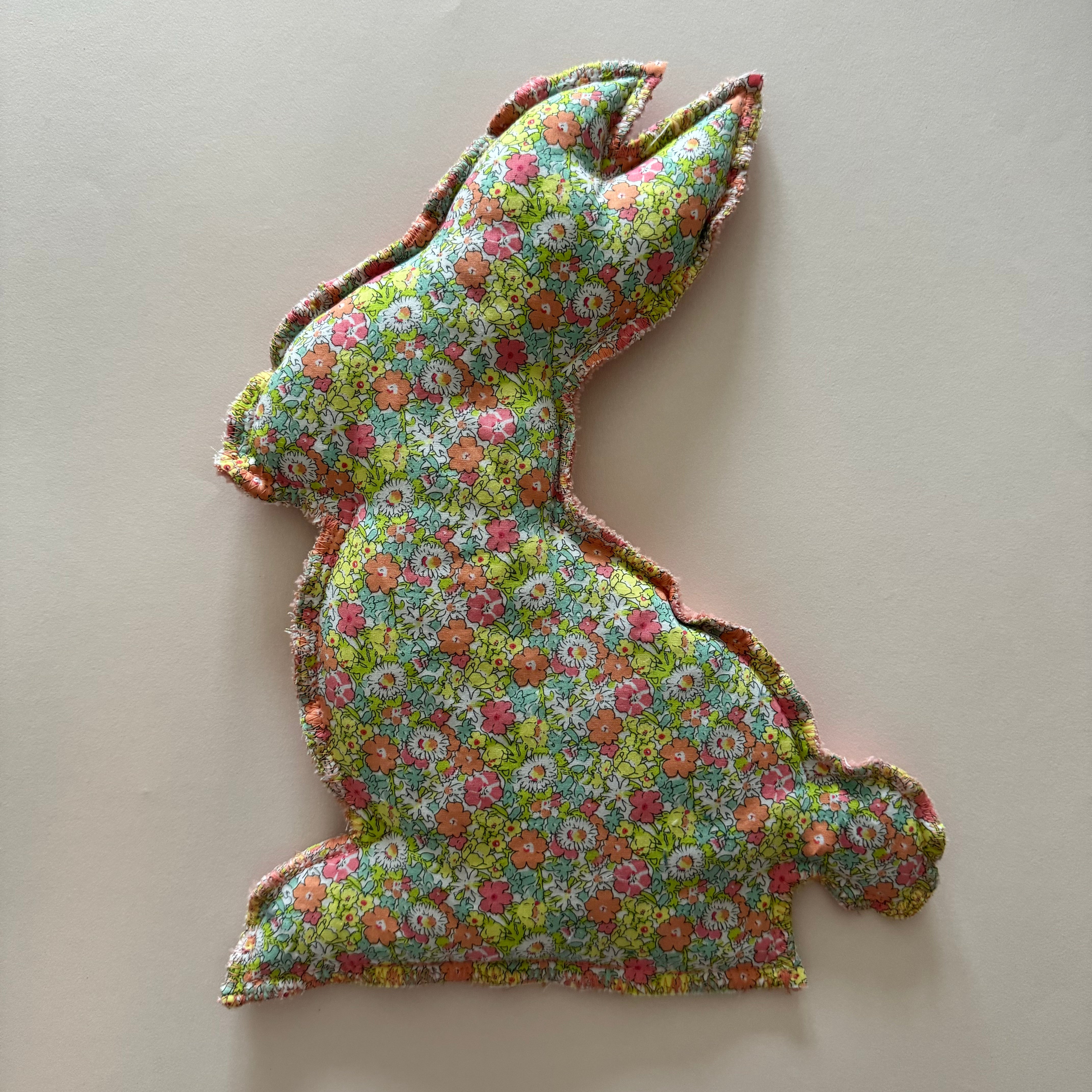 Bouillotte Lapin "fleur" jaune/saumon