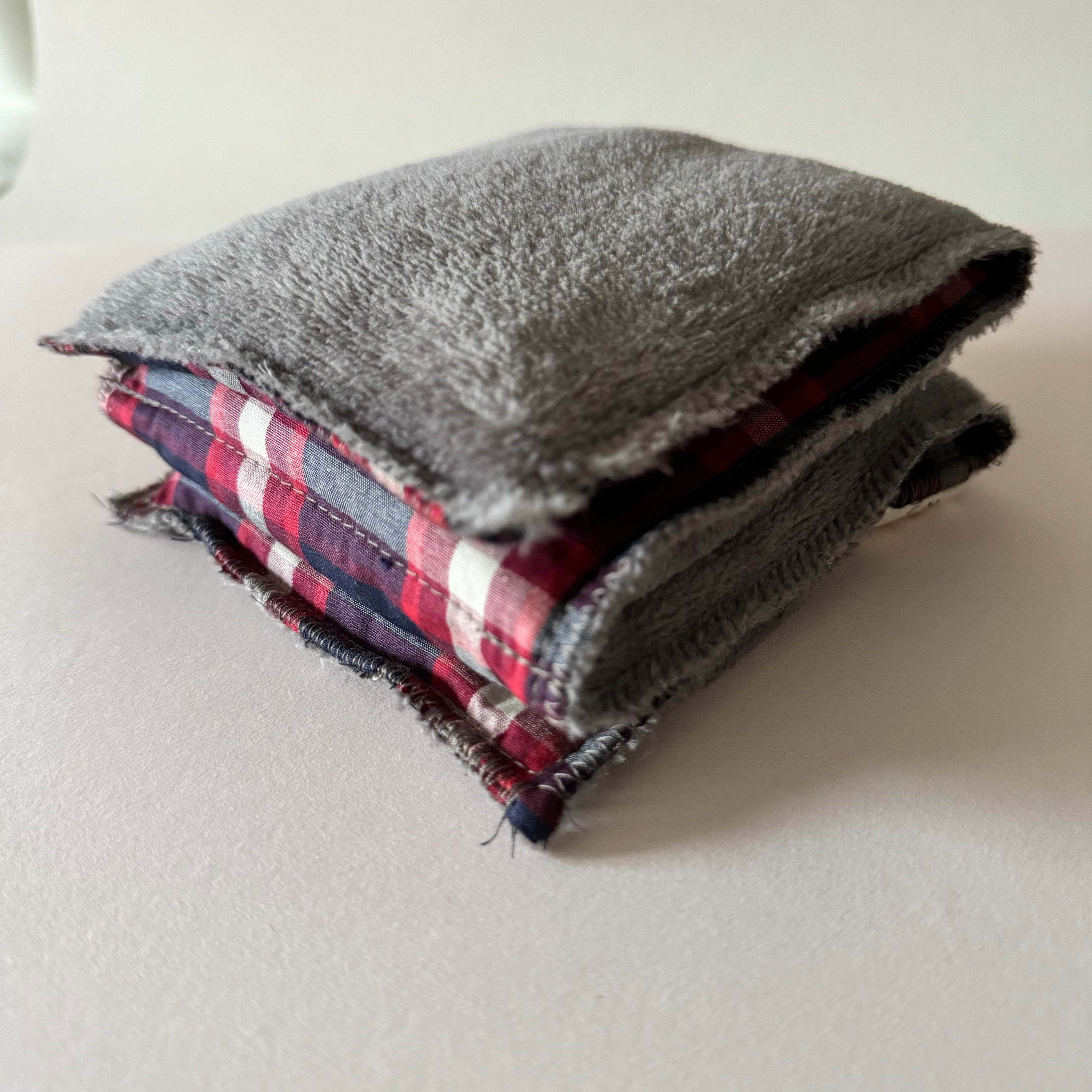 Bouillotte tour de cou rectangle écossaise  bleu/rouge/gris