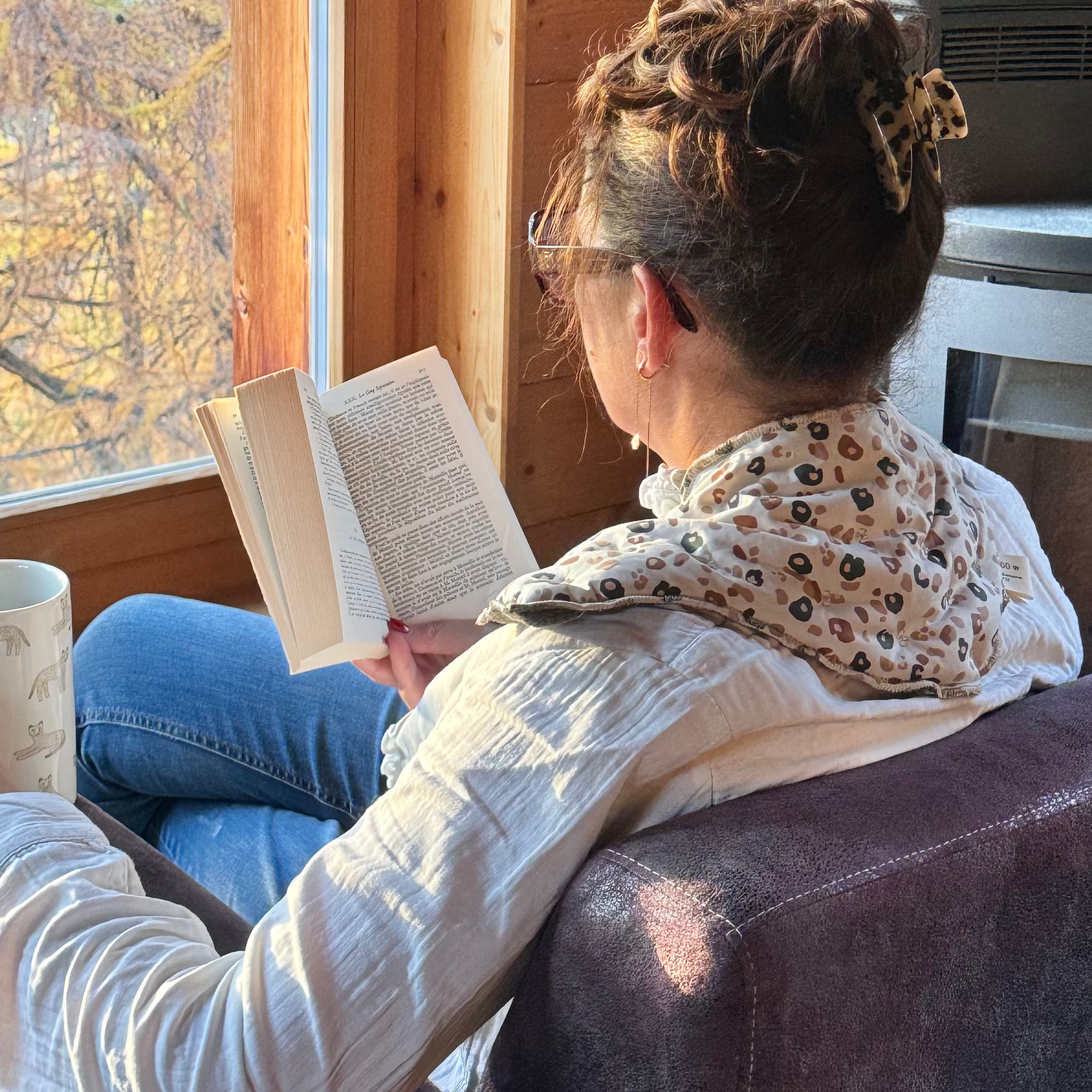 Bouillotte Tour de cou ergonomique "graou" beige