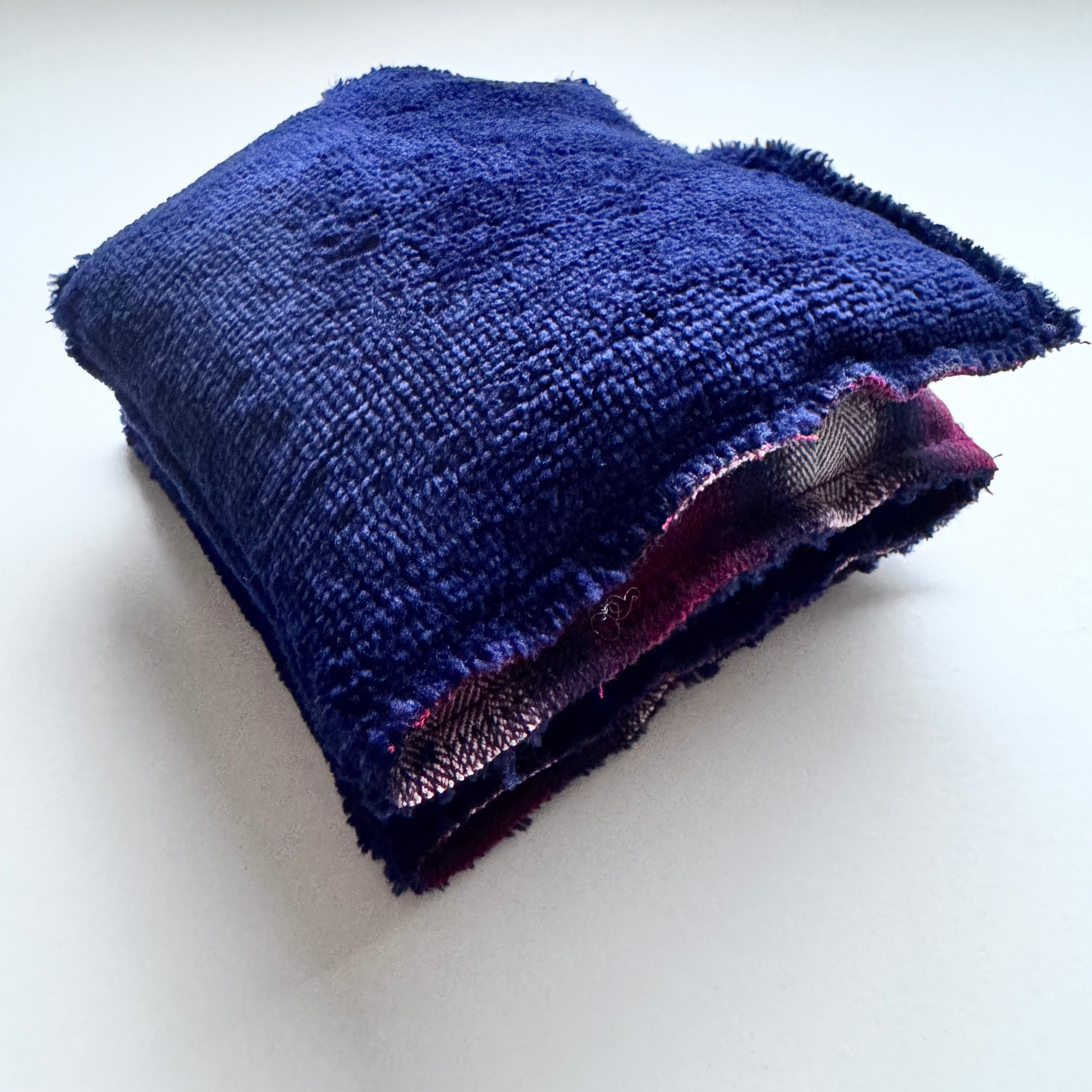 Bouillotte tour de cou rectangle flanelle de coton écossaise bleu/rouge