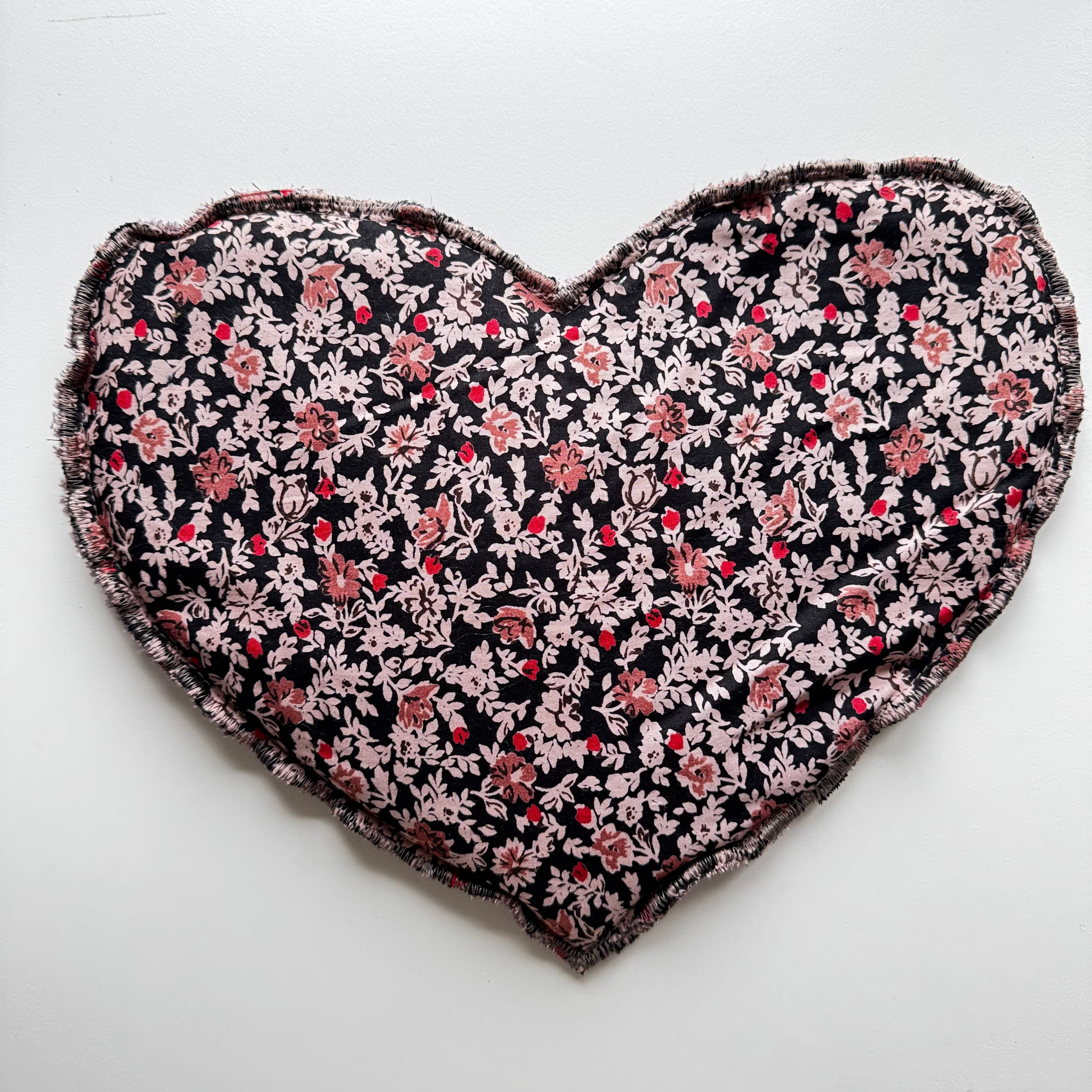 Bouillotte Coeur fleur noir/violine