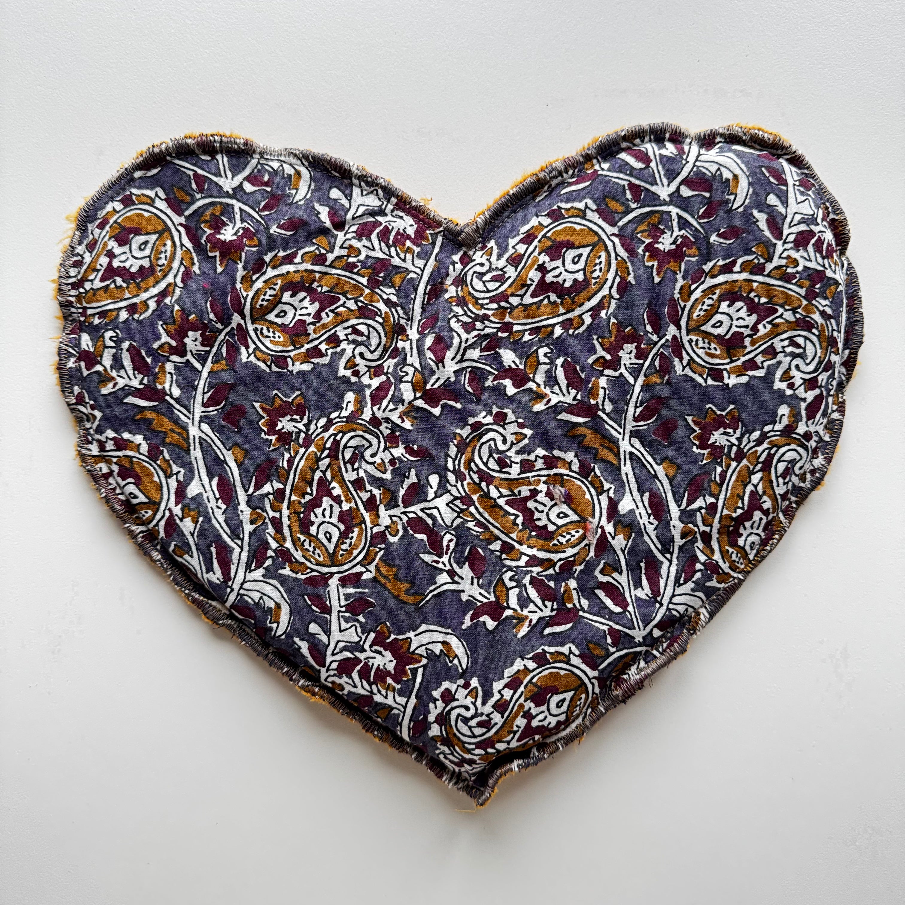 Bouillotte Coeur style indien violine/moutarde