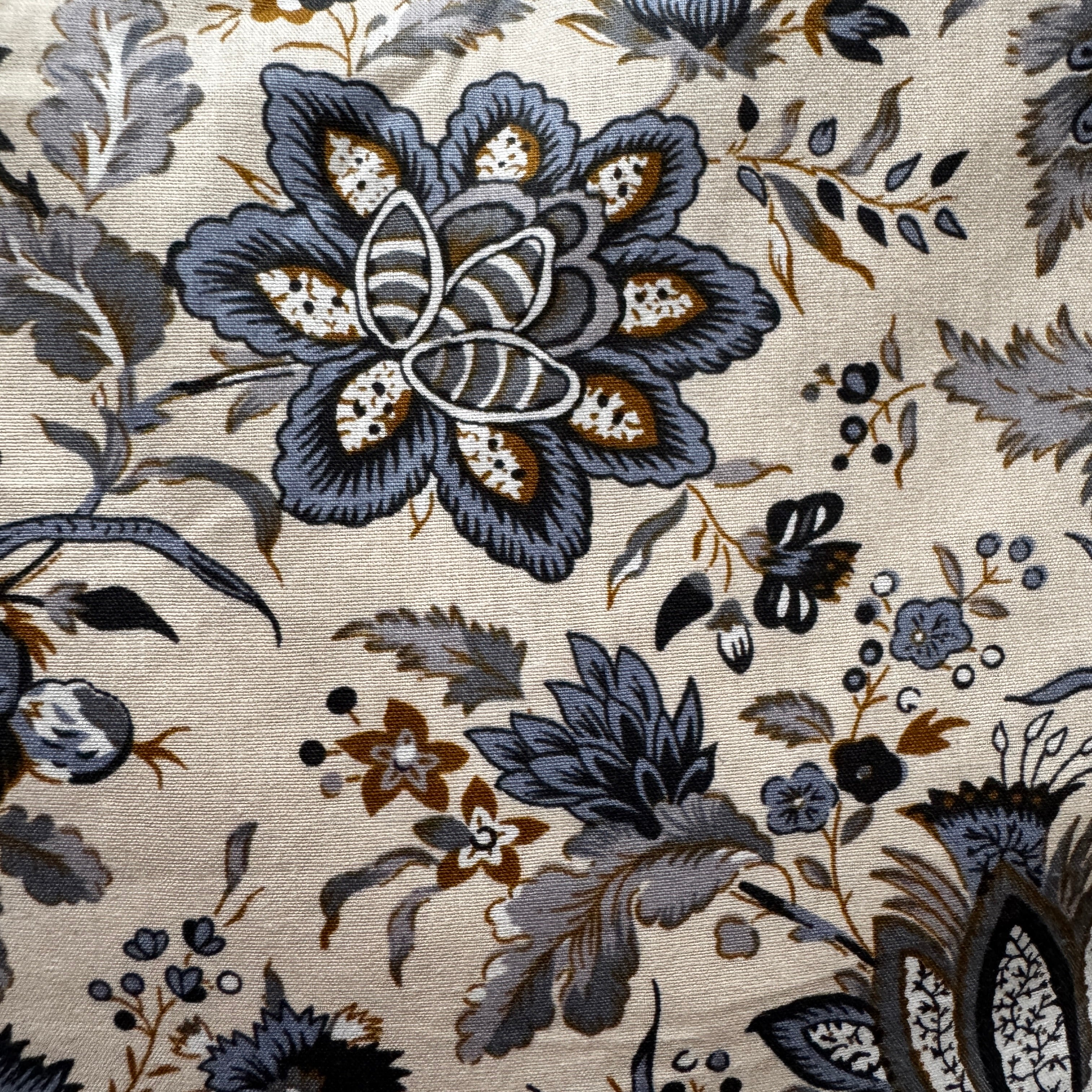 Bouillotte Coeur motif fleurs bleu/beige
