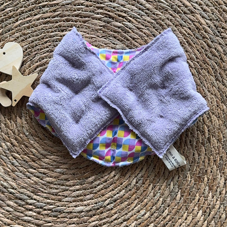 DERNIÈRE CHANCE - Bouillotte Tour de cou ergonomique graphique mauve/Jaune/rose