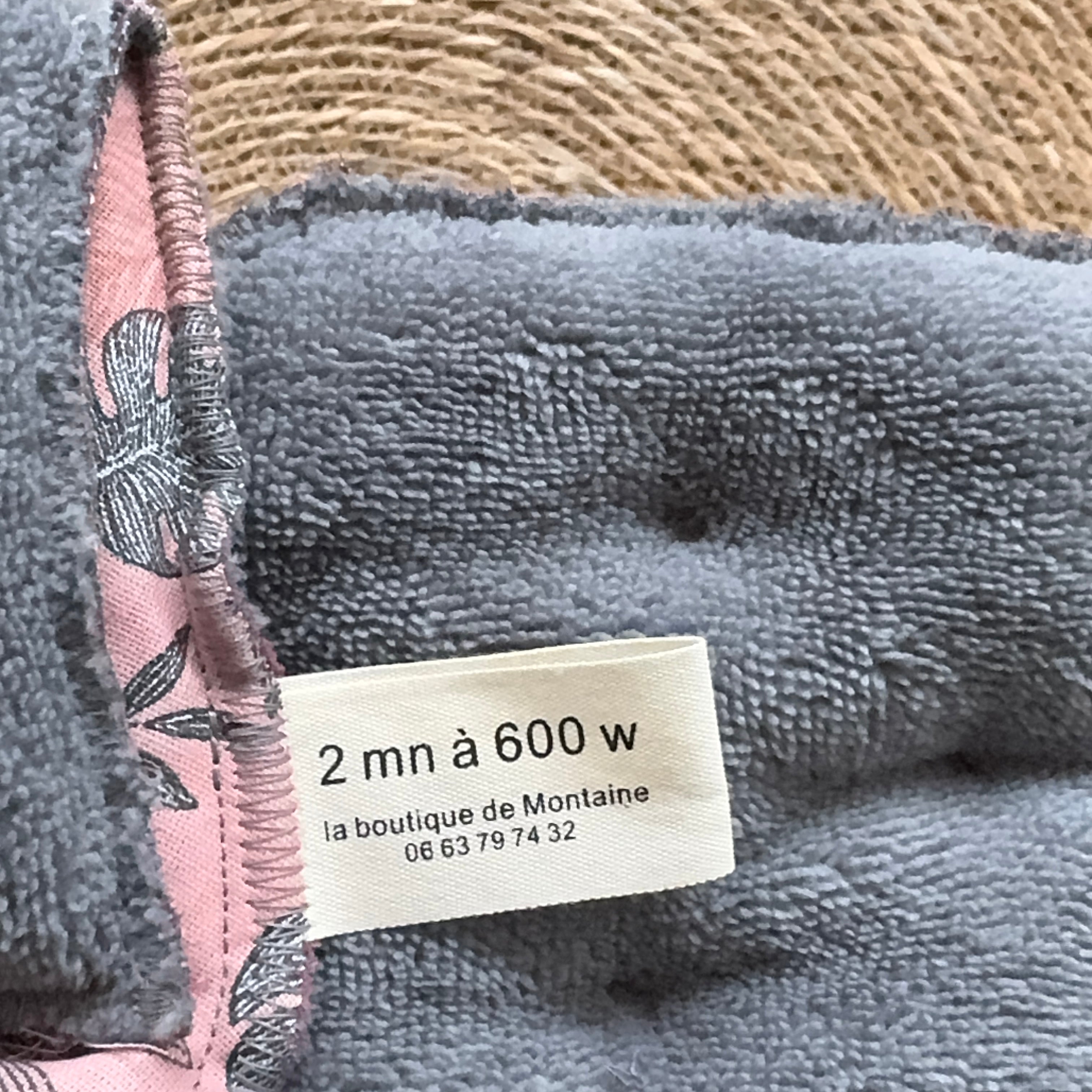 Bouillotte tour de cou ergonomique feuillage gris/rose