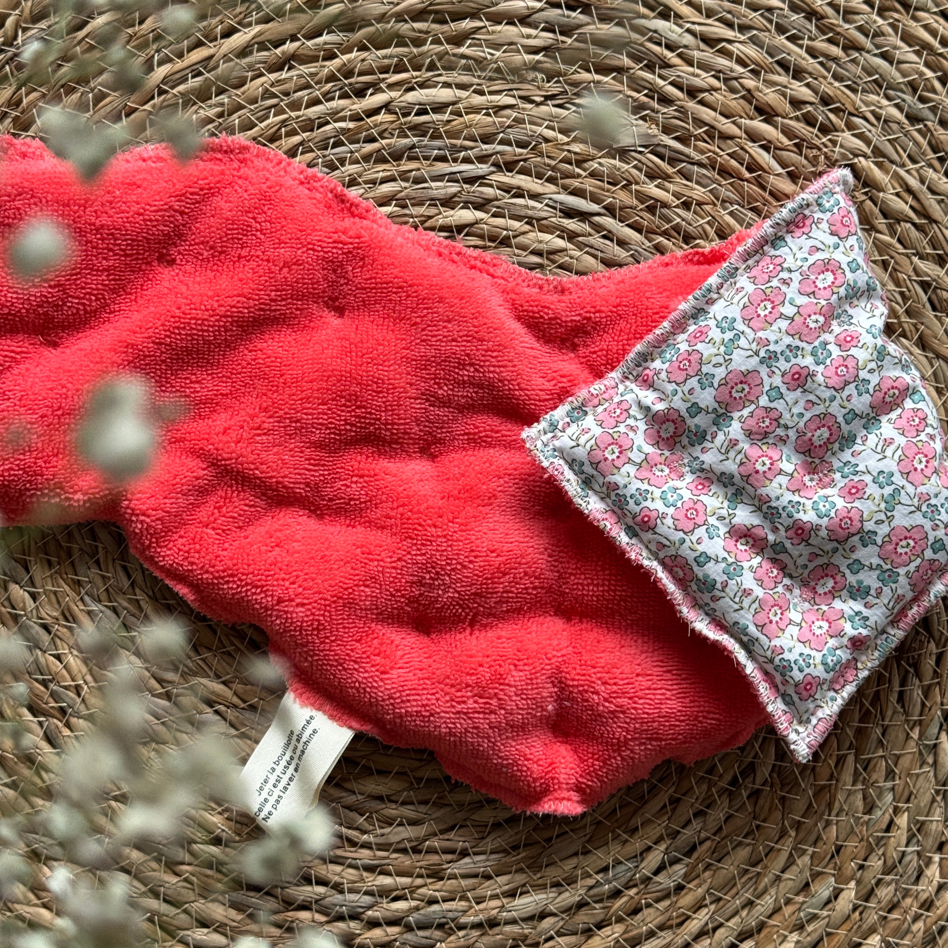 Bouillotte Tour de cou ergonomique fleur rose/orange/corail